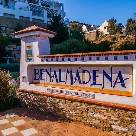 Lomas De Mena 20 - Atico Con Vistas Al Mar - Barbacoa Y Piscina- Parking Gratis -excelente Conexion Wifi *