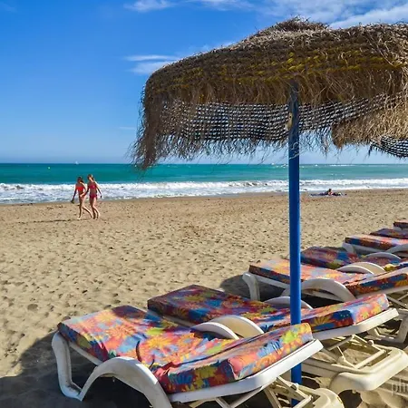 Lomas De Mena 20 - Atico Con Vistas Al Mar - Barbacoa Y Piscina- Parking Gratis -excelente Conexion Wifi アパート *